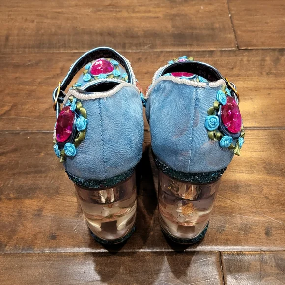 NWT Host Pick🥳 Irregular Choice Carousel 🎠 Carol Sell Glitter Snow Globe Heels - Picture 13 of 16